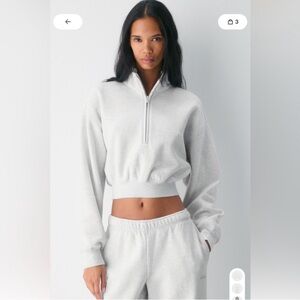 Aritzia Cozy Sweatfleece Boyfriend Crop 1/2 Zip